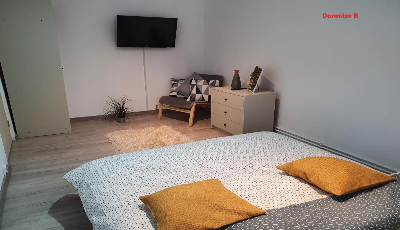 Mia Central Apart, 3 Rooms, 2 Baths, Afi Mall Braşov Esterno foto